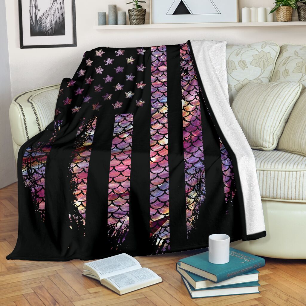 Mermaid Scales American Flag Flannel Blanket For Warm Home Decor And Relaxation