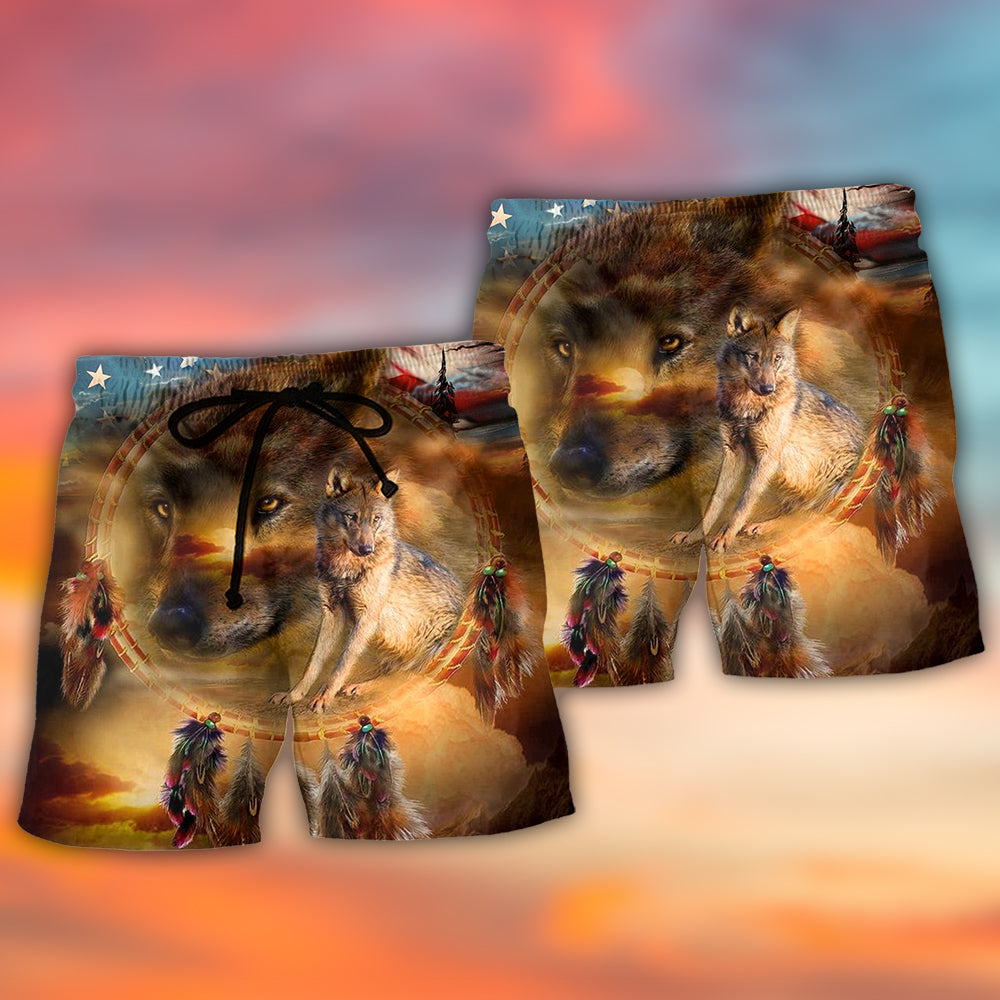 Wolf Dreamcatcher USA Flag Independence Day - Beach Short