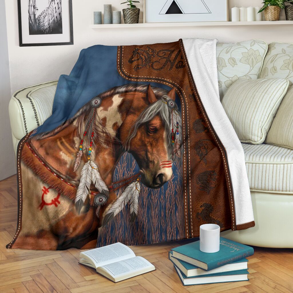 Horse Lovers Horse Pattern Flannel Blanket For Warm Home Decor And Relaxation