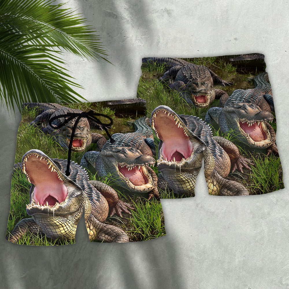 Crocodile Nature Art Cannot Turn Its Head Quote – Beach Short