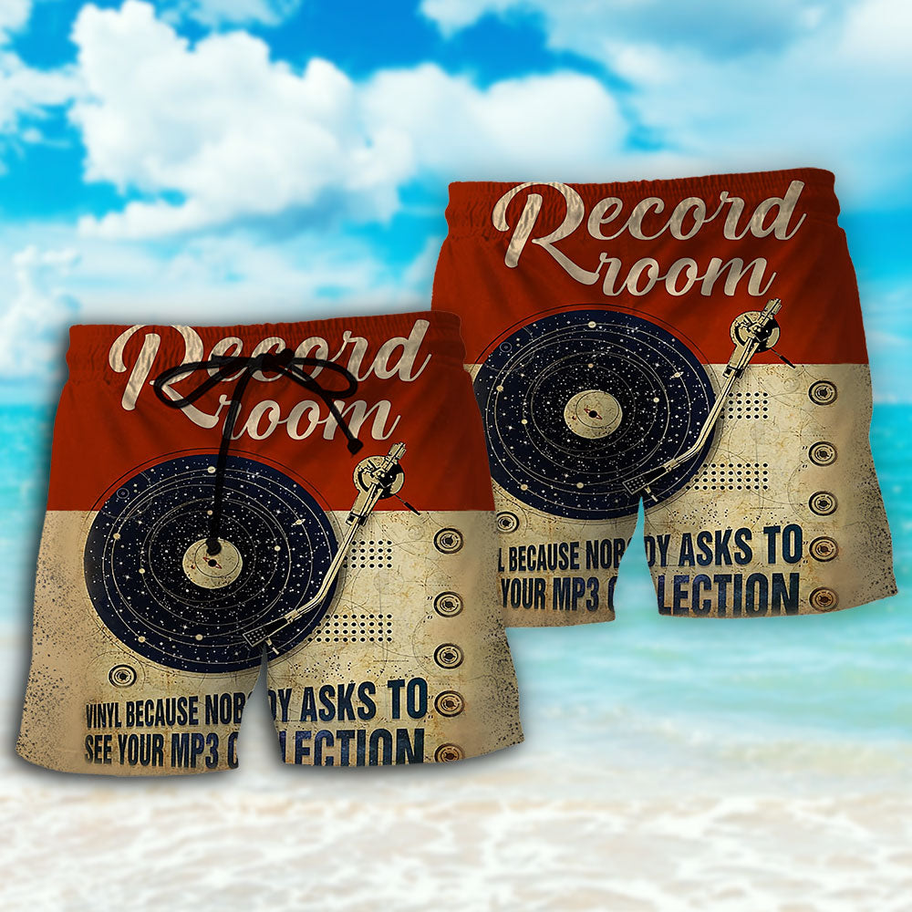 Music Record Room Retro Style – Beach Short