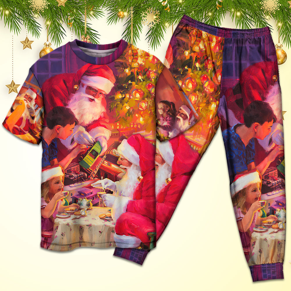 Christmas Santa Claus Story Light Art Style - Pajamas Short Sleeve - Owls Matrix LTD