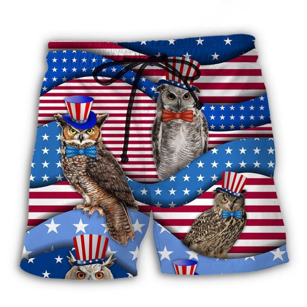 Owl With Flag Independence Day Art – Beach Short