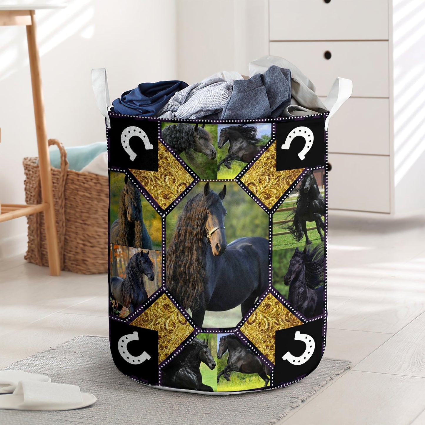 Black horse is fastest - Laundry basket - LAUB07LIN280222-Owls Matrix