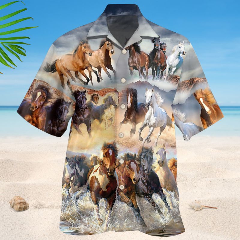 Horse Running Basic Style – Hawaiian Shirt