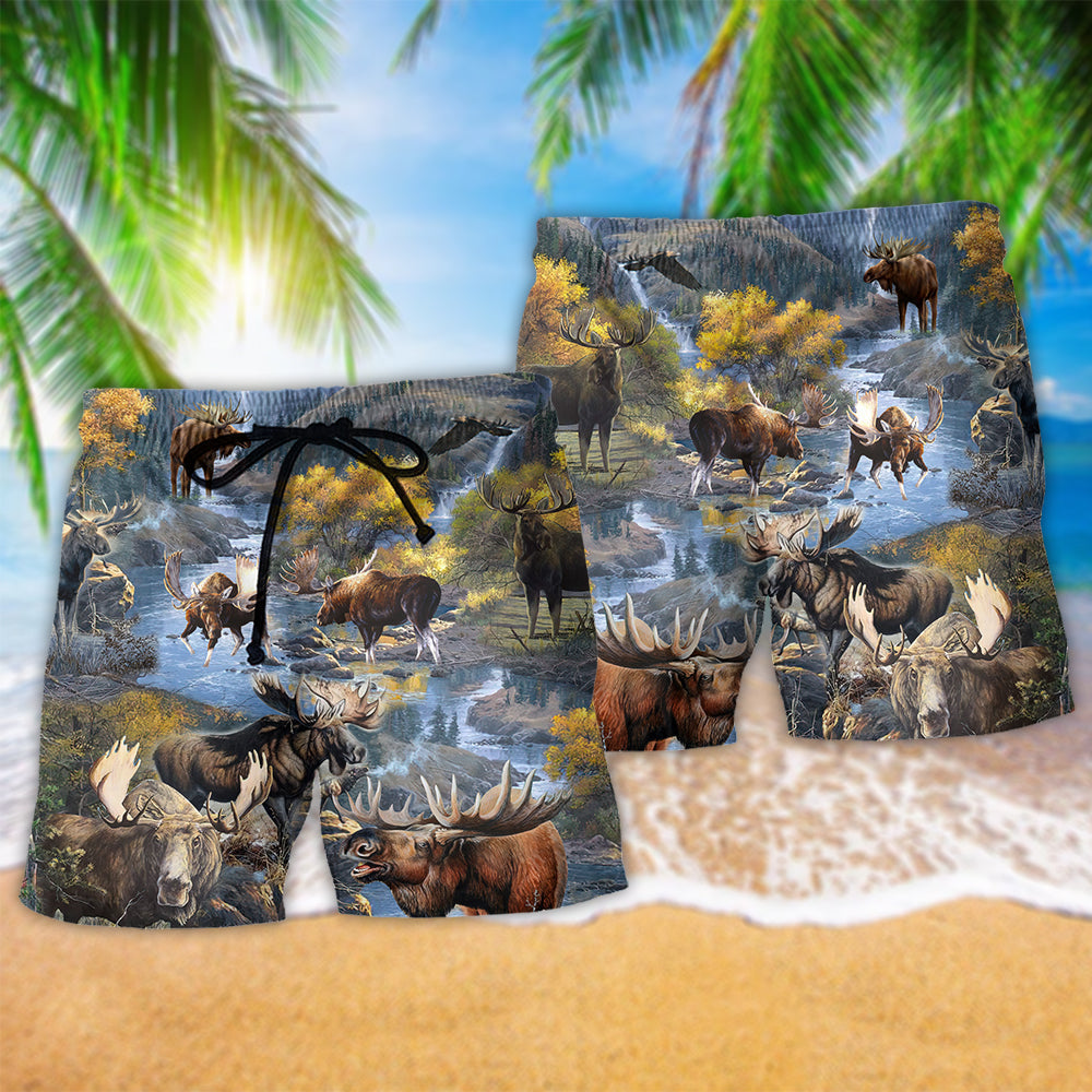 Moose Wild World Make Me Happy - Beach Short