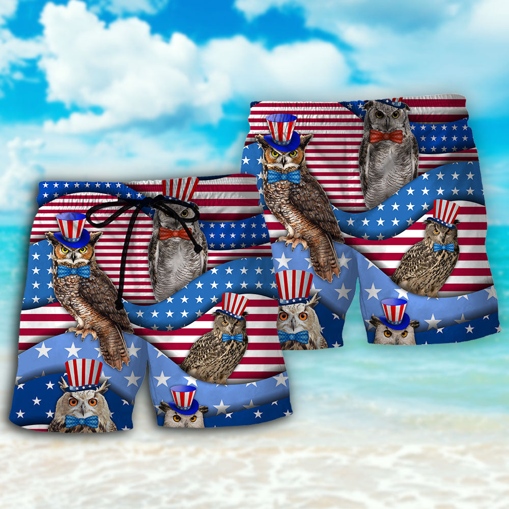 Owl With Flag Independence Day Art – Beach Short
