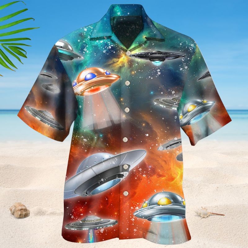 UFO Universe Galaxy Style – Hawaiian Shirt