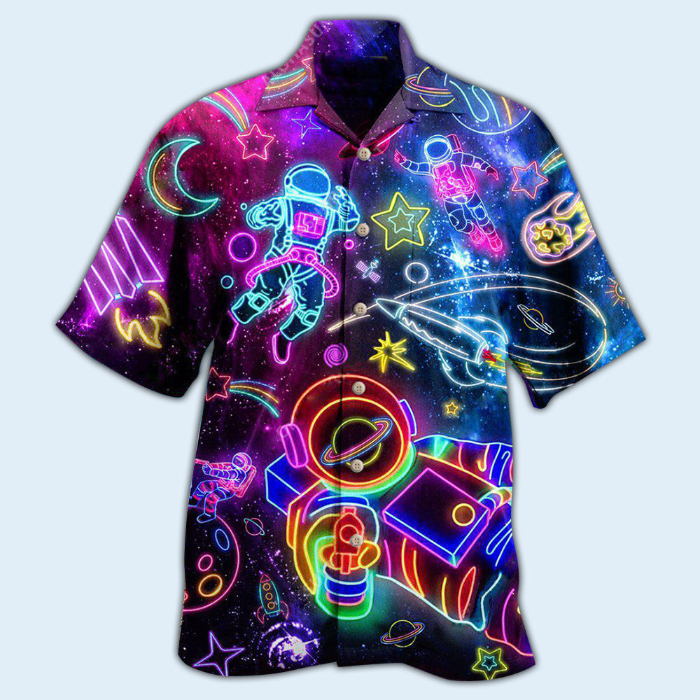 Astronaut Galaxy Escape To The Stars - Hawaiian Shirt - Reefox