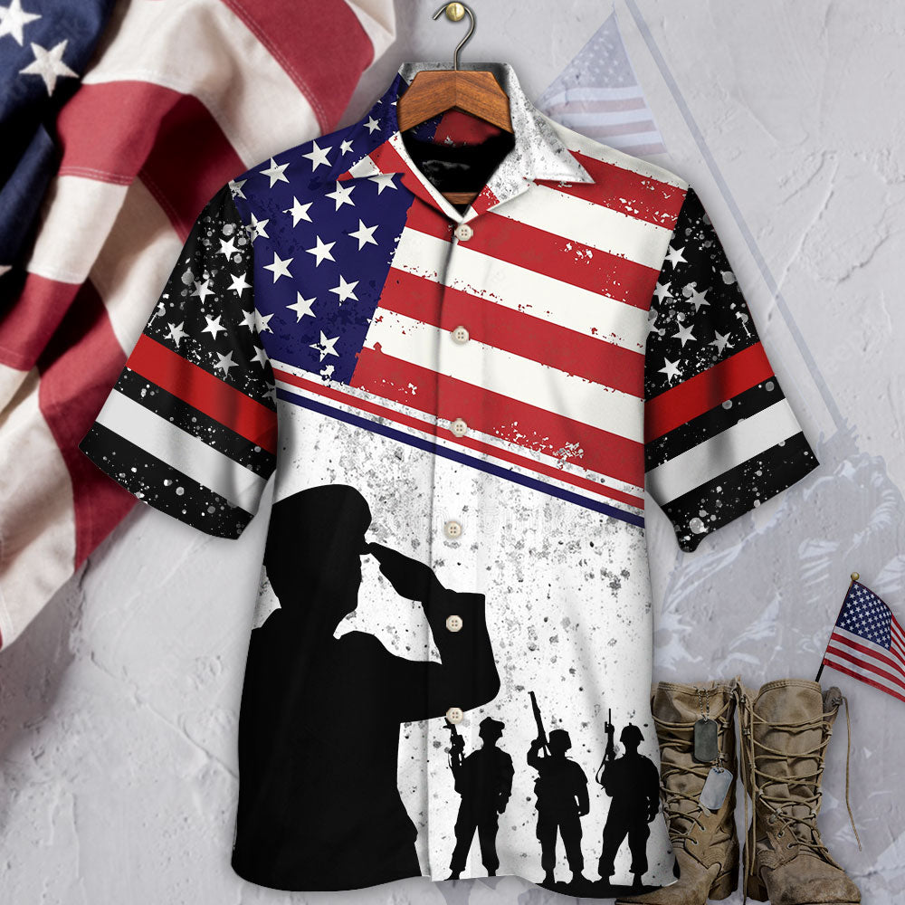 Veteran I Am A Dad Grandpa And A Veteran With Usa Flag - Hawaiian Shirt - Reefox