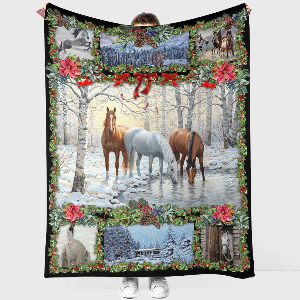 Horse Christmas 50 x 60 Inch Flannel Blanket For Living Room And Bedroom Styling