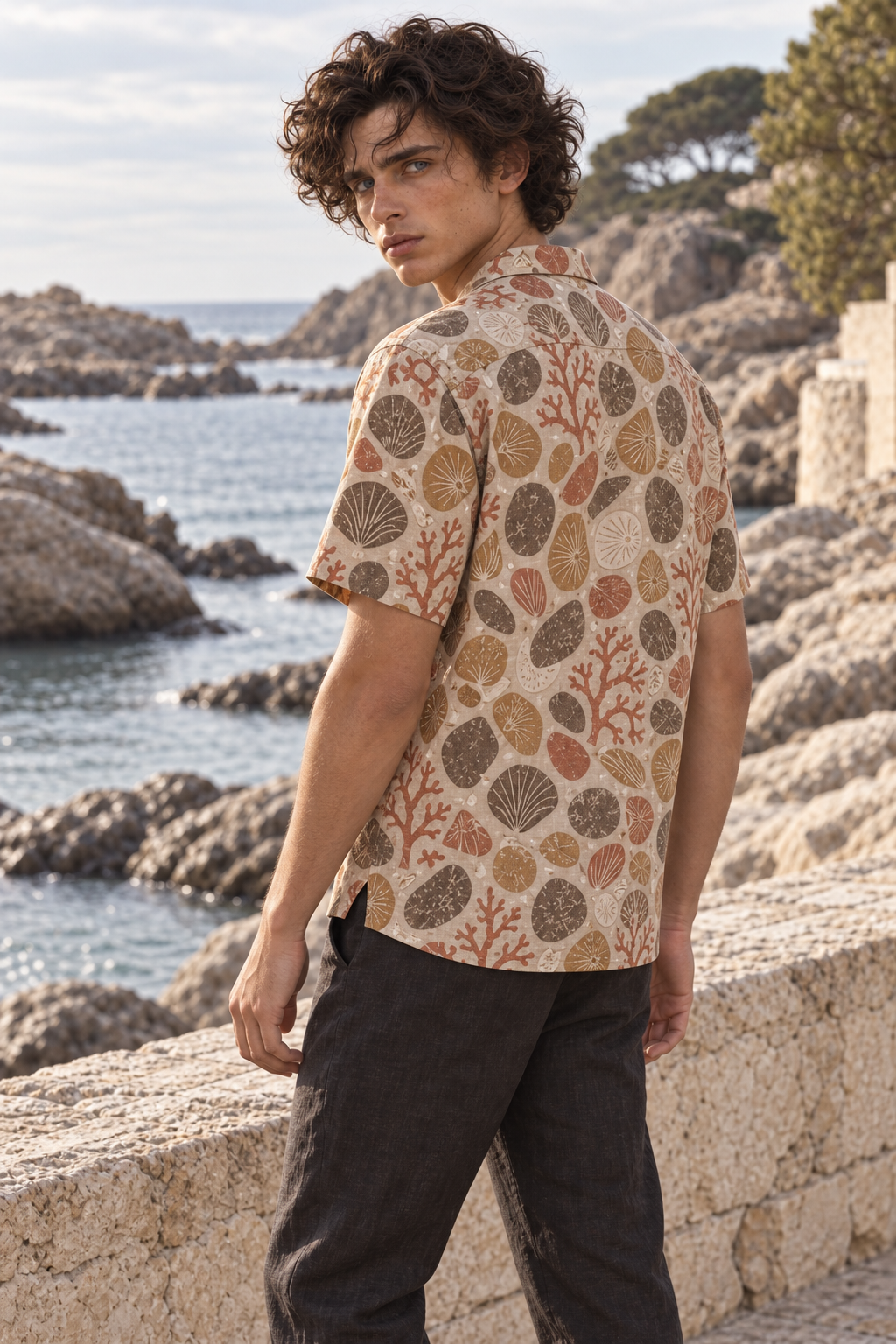 Men's Afterglow Tidepool Mosaic Hawaiian Shirt – Pale sand