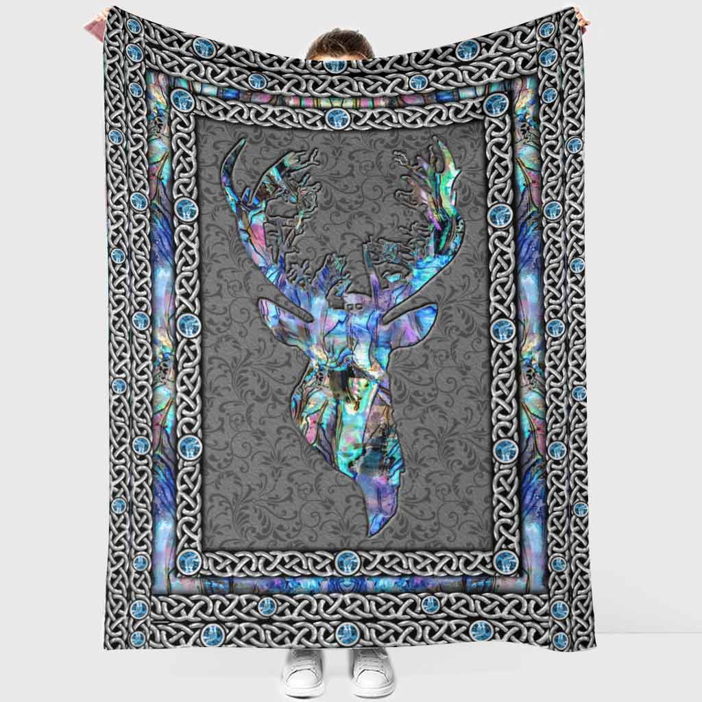 Hunting Deer Love Flannel Blanket For Living Room And Bedroom Styling
