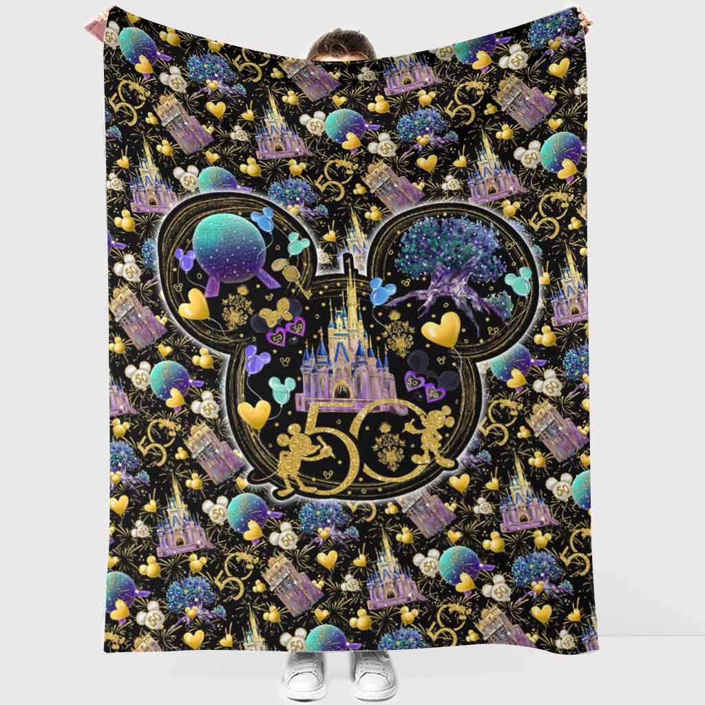 Retro Celebration Cartoon Flannel Blanket For Soft Bed Couch And Home Comfort