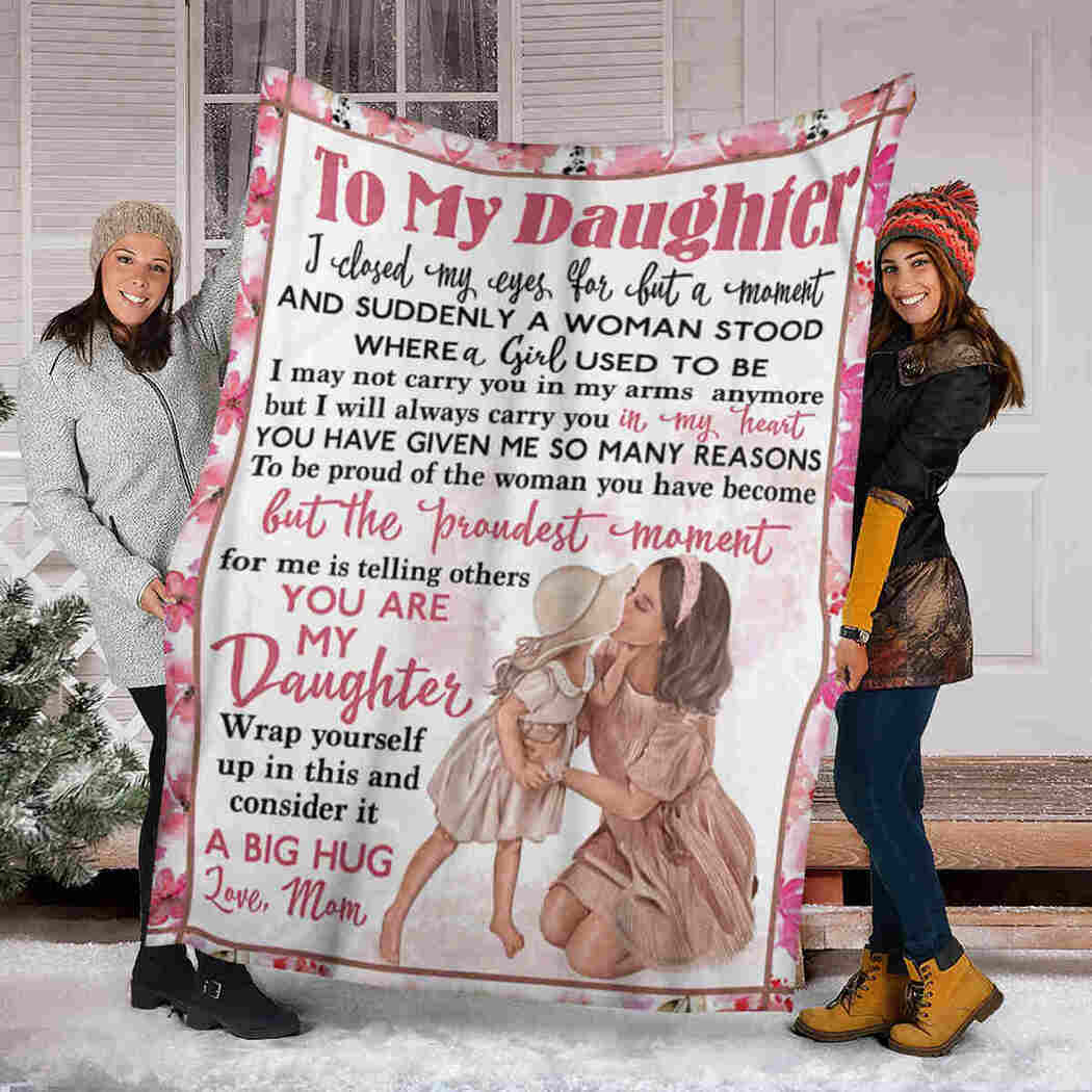 Family To My Daughter Love Mom Daughter 50 x 60 Inch Flannel Blanket For Living Room And Bedroom Styling