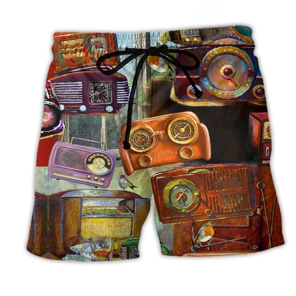 Vintage Radio Peaceful Morning Art – Beach Short