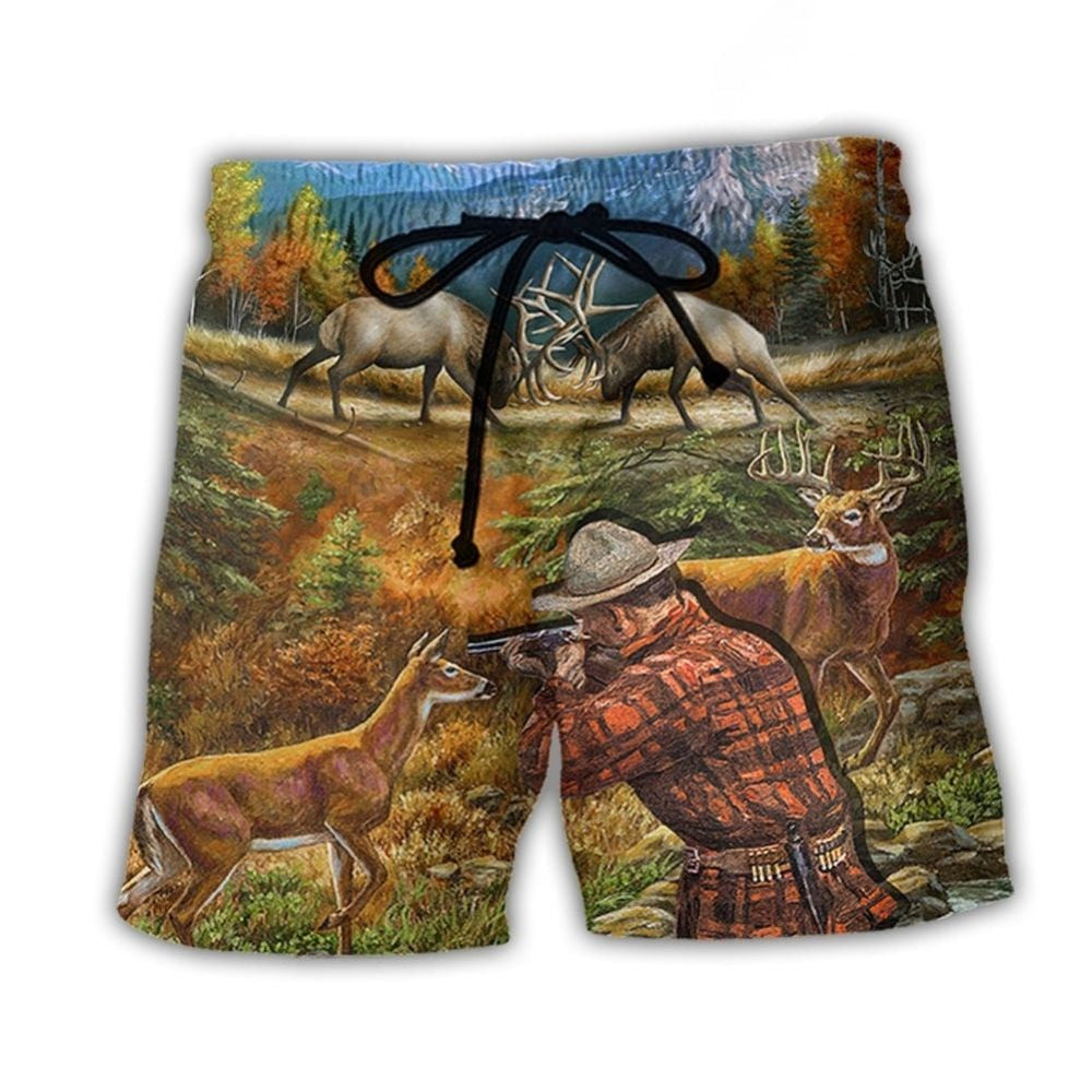 Hunting Deer Wildlife Art Style – Beach Short
