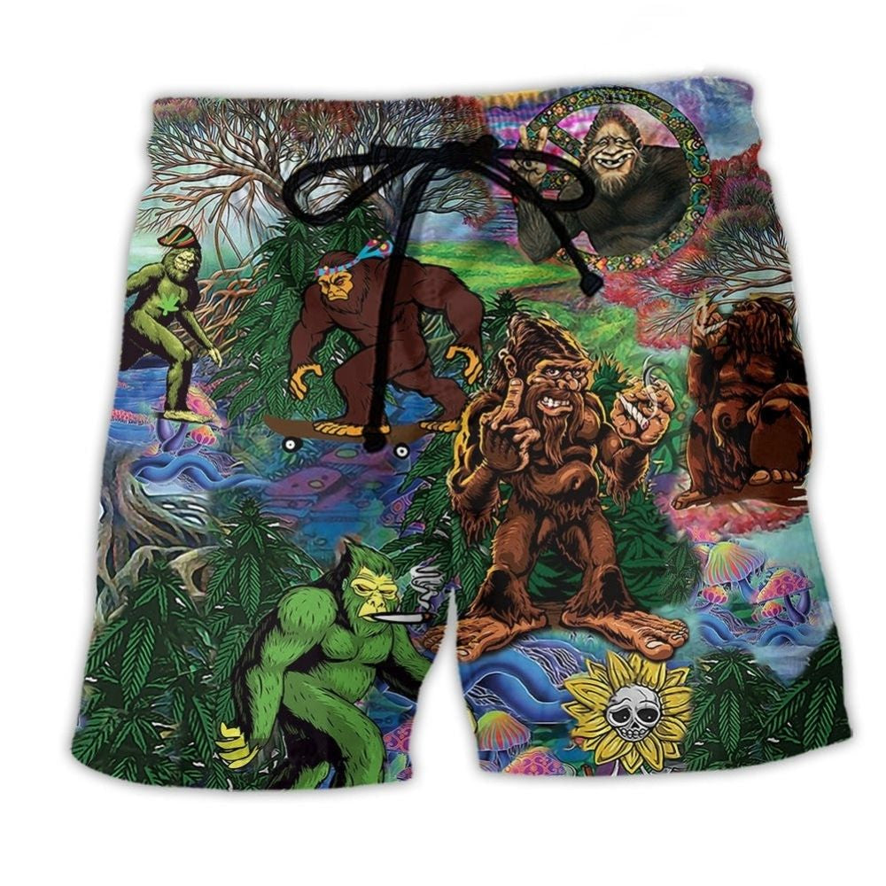 Hippie Bigfoot Peace Green Style - Beach Short