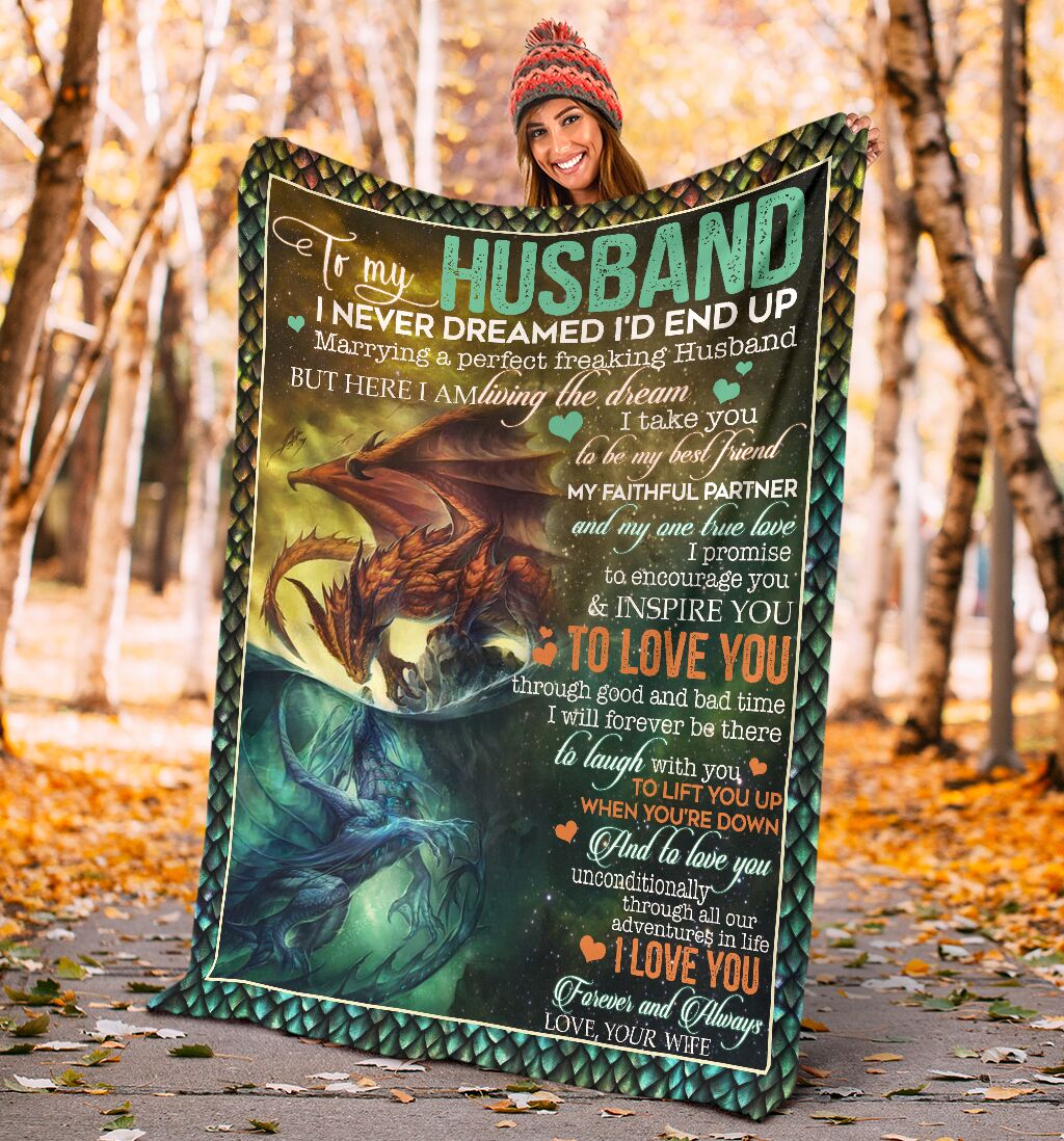 Dragon I Am Living My Dream Flannel Blanket For Bed Sofa And Reading Nook Decor