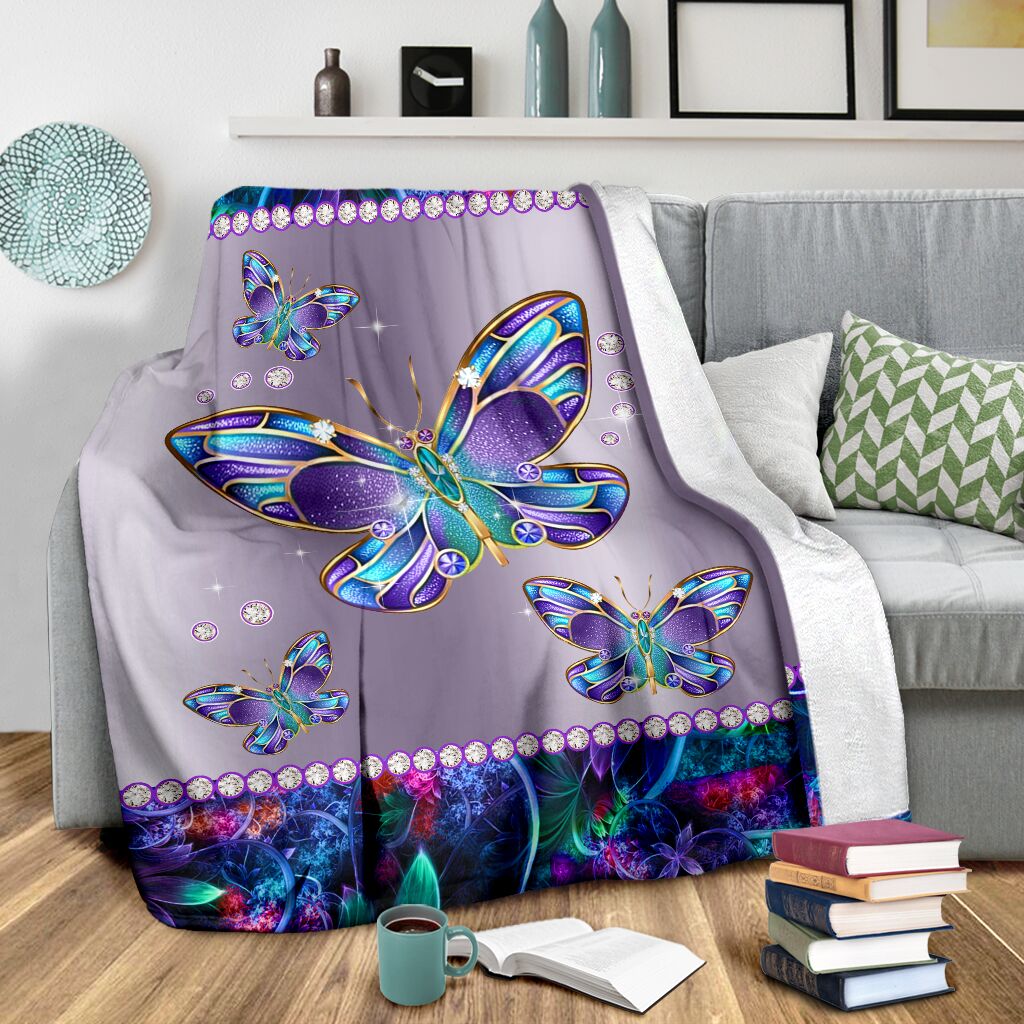 Butterfly Metal Pattern Flannel Blanket For Relaxing At Home And Travel