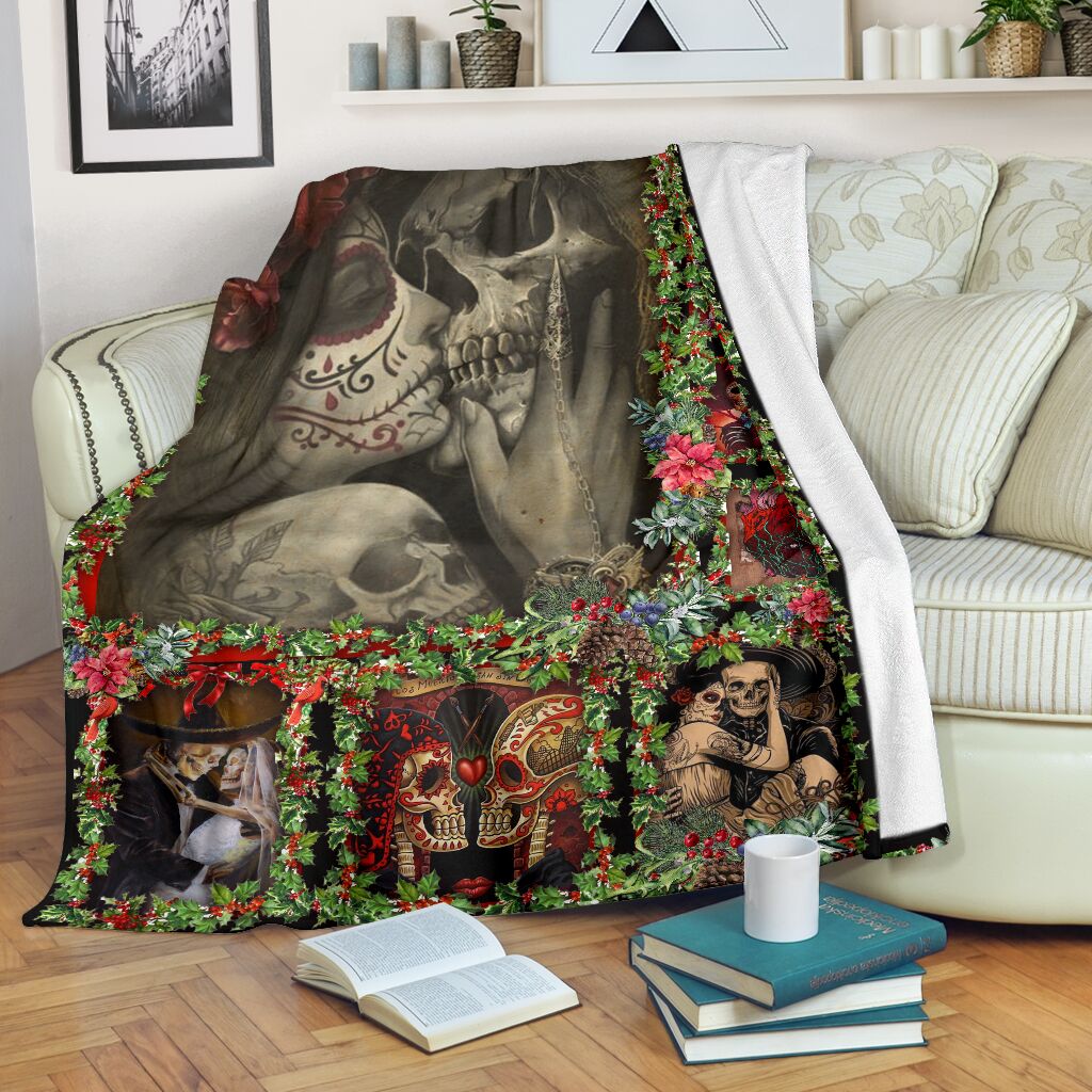 Skull You And Me Christmas Flannel Blanket For Warm Home Decor And Relaxation