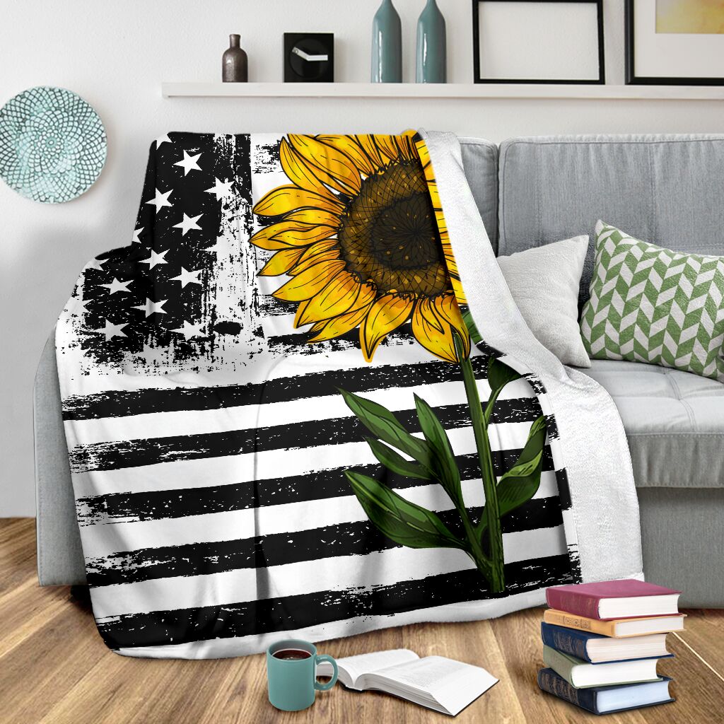 Sunflower American Flag Flannel Blanket For Relaxing At Home And Travel