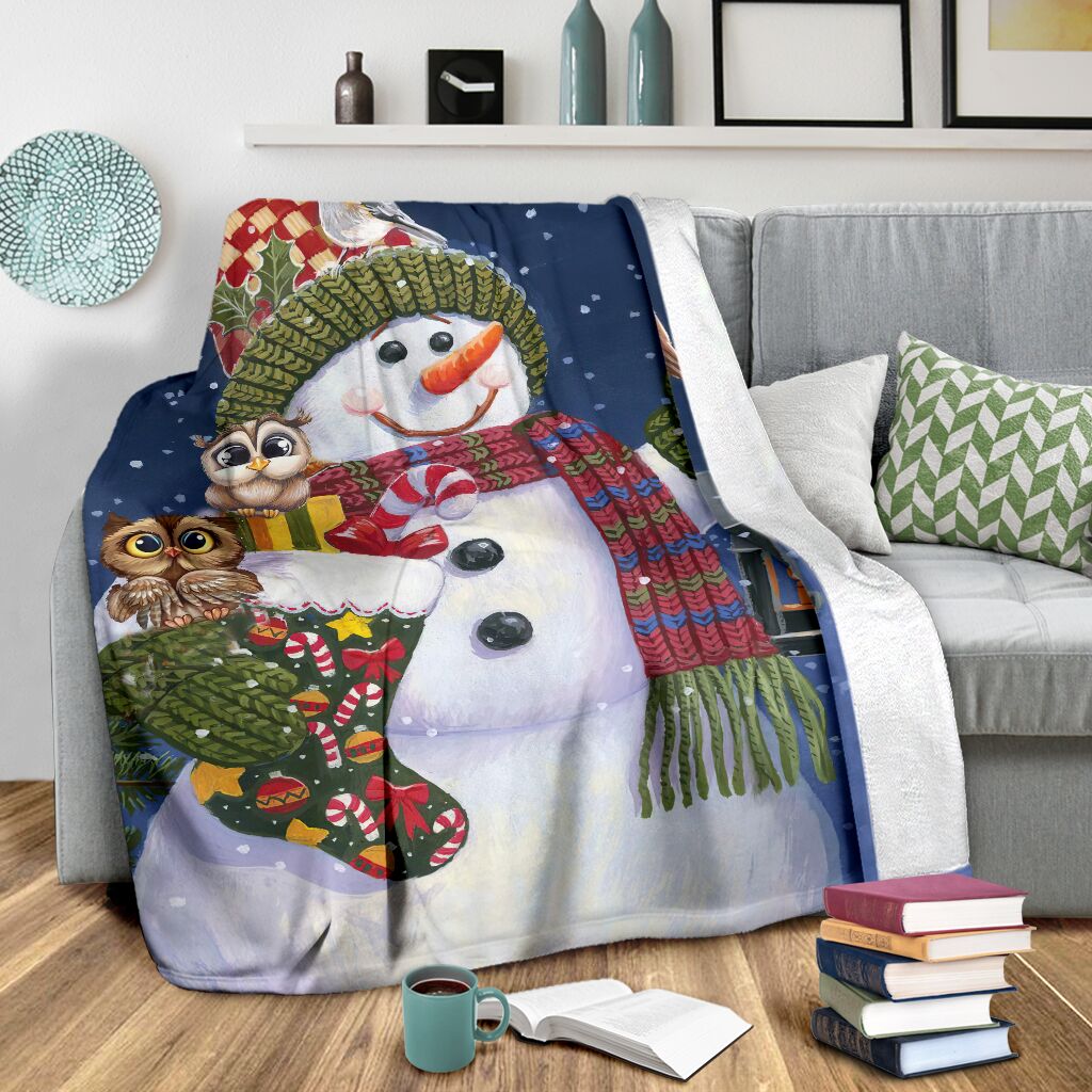 Owl Christmas Is Coming Flannel Blanket For Relaxing At Home And Travel