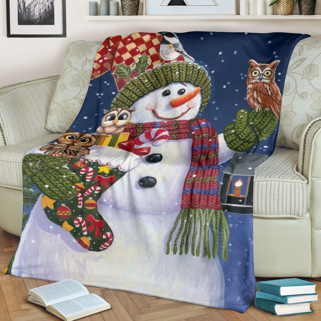 Owl Christmas Is Coming Flannel Blanket For Living Room And Bedroom Styling