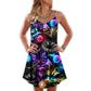 Cat Playing Golf Neon Lightning – Women's Summer Sleeveless V-Neck Camisole Dress