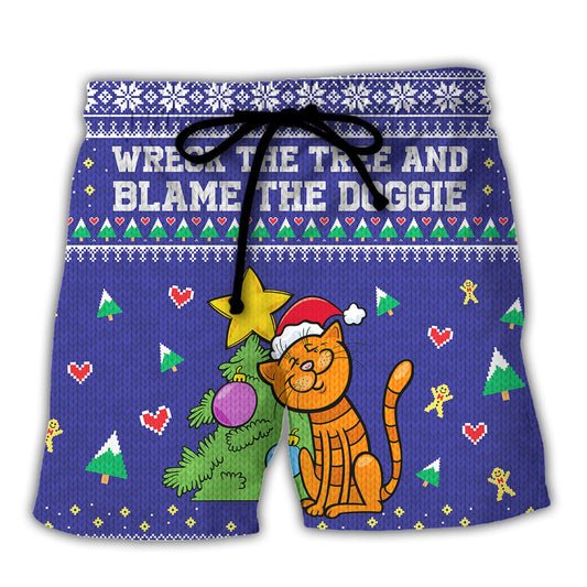 Cat Wreck The Tree And Blame The Dog Christmas - Beach Short
