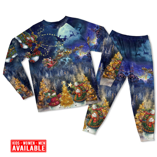 Women / S Christmas Family In Love - Pajamas Long Sleeve - Owls Matrix LTD