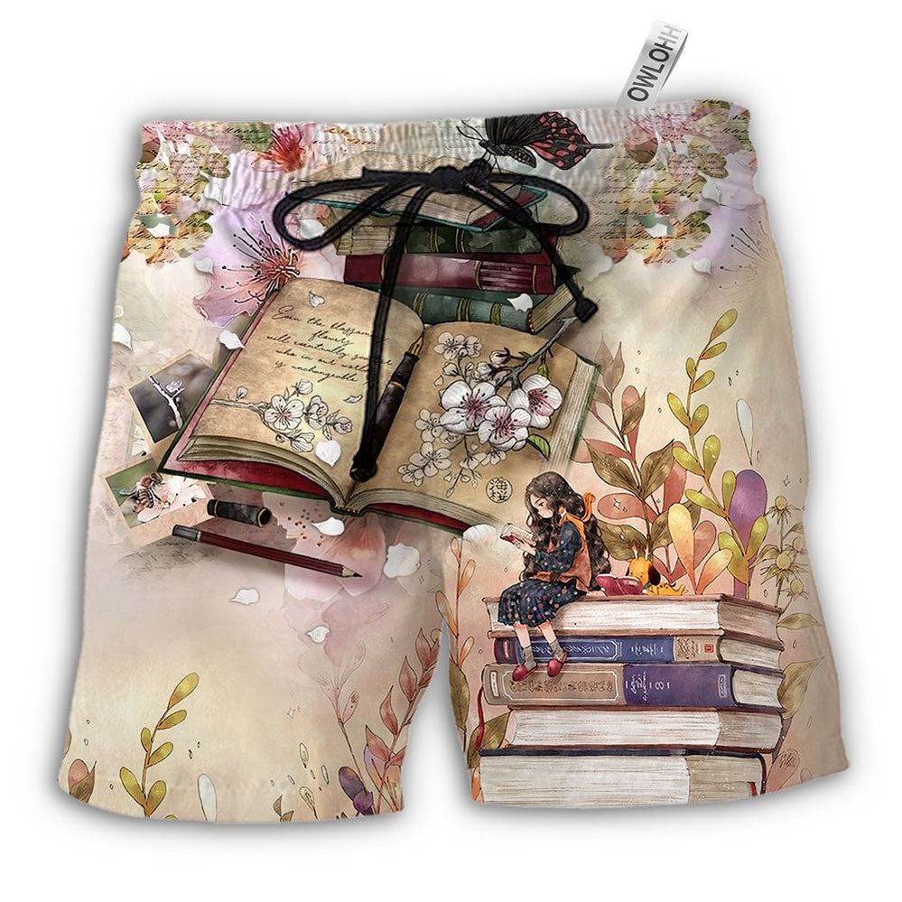 Beach Short / Adults / S Book Reading Book Vintage Butterfly - Beach Short - Owls Matrix LTD