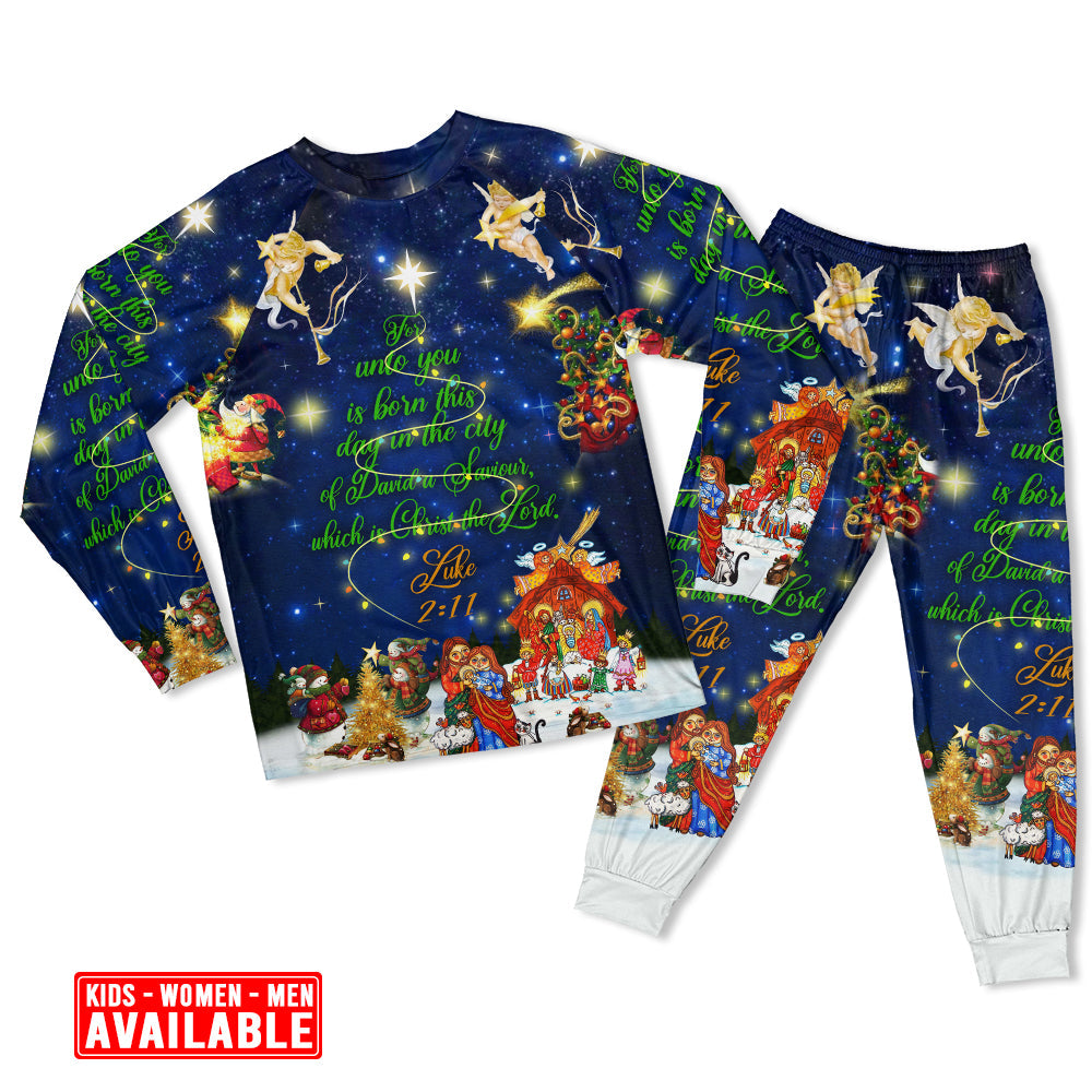 Women / S Christmas Christ The Lord Xmas - Pajamas Long Sleeve - Owls Matrix LTD