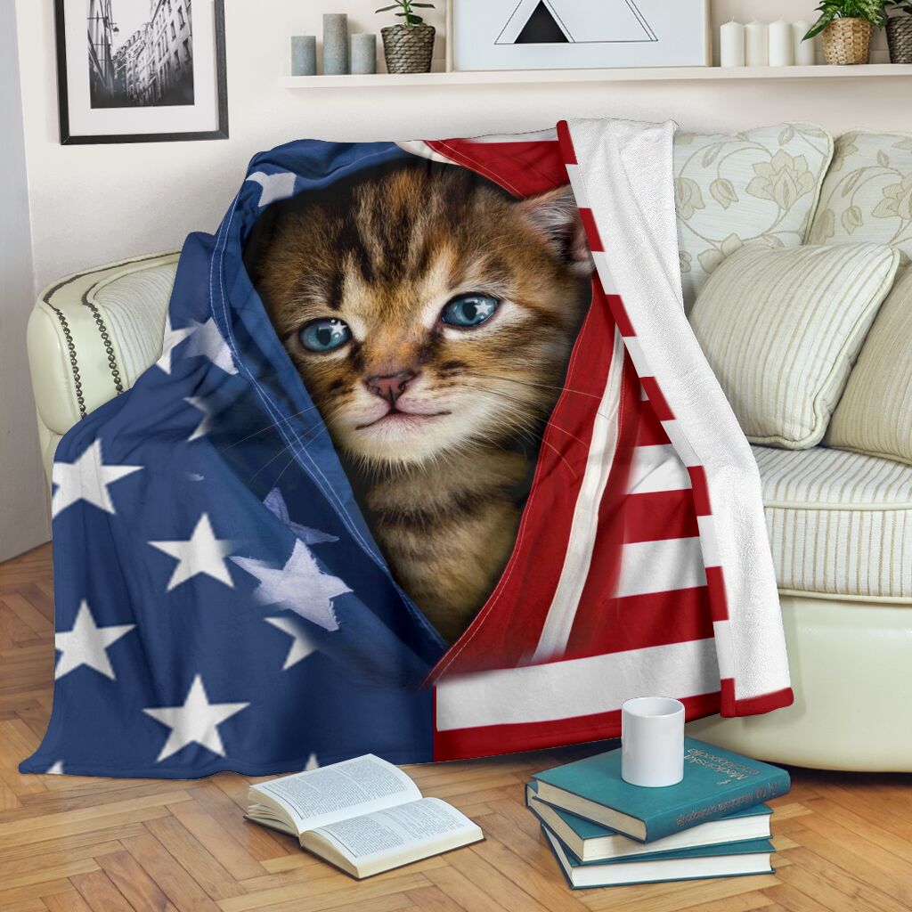 Cat Kitten Opened American Flag Flannel Blanket For Warm Home Decor And Relaxation