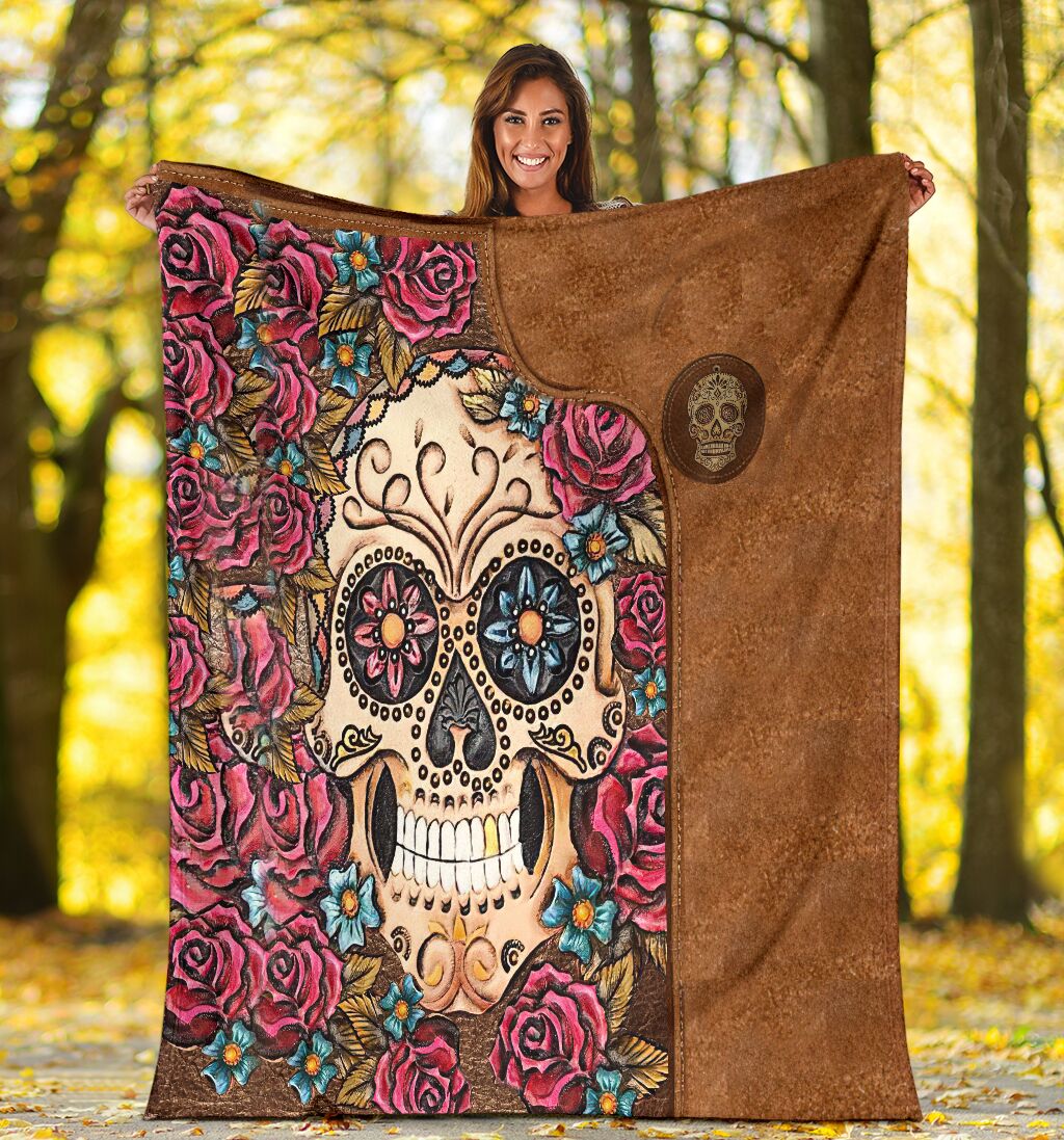 Skull Lovers Beautiful Rose Flannel Blanket For Cozy Home Lounging And Gifting