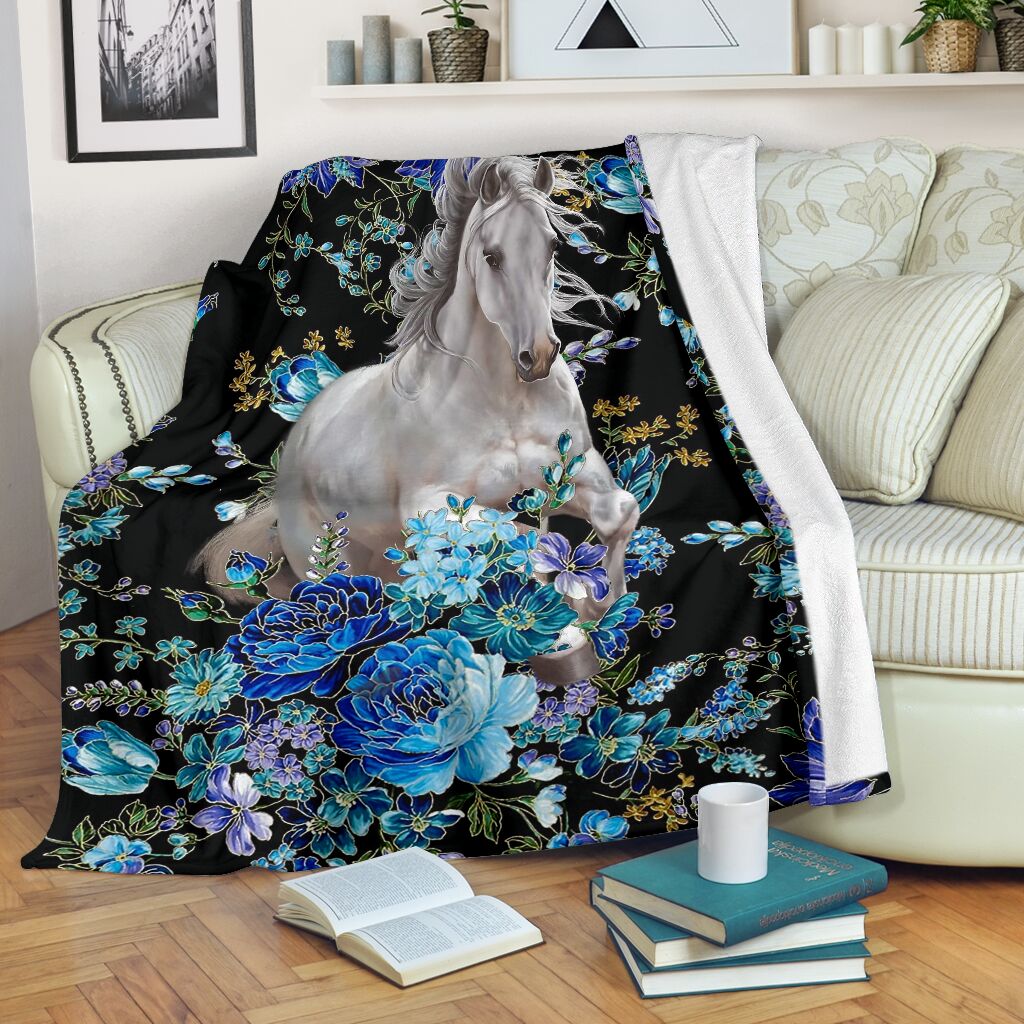 Horse Blue Floral Flannel Blanket For Soft Bed Couch And Home Comfort