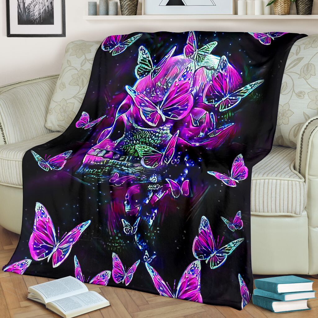 Skull Butterfly Pink Flannel Blanket For Living Room And Bedroom Styling