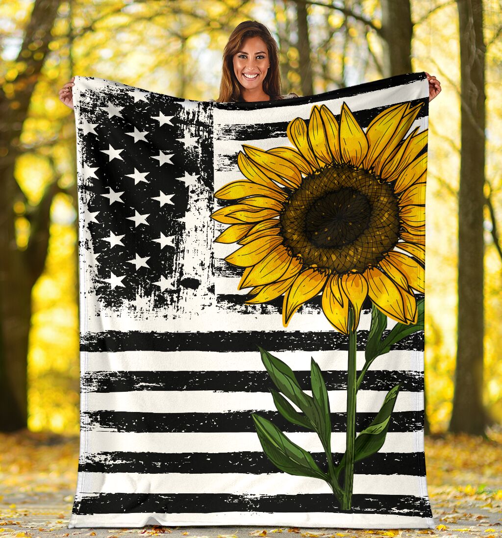 Sunflower American Flag Flannel Blanket For Cozy Home Lounging And Gifting