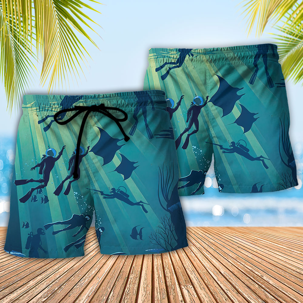 Scuba Diving Farther From Idiots At The Bottom – Beach Short
