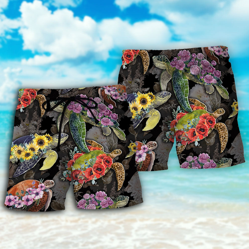 Turtle And Flowers Tropical Nature Art – Beach Short
