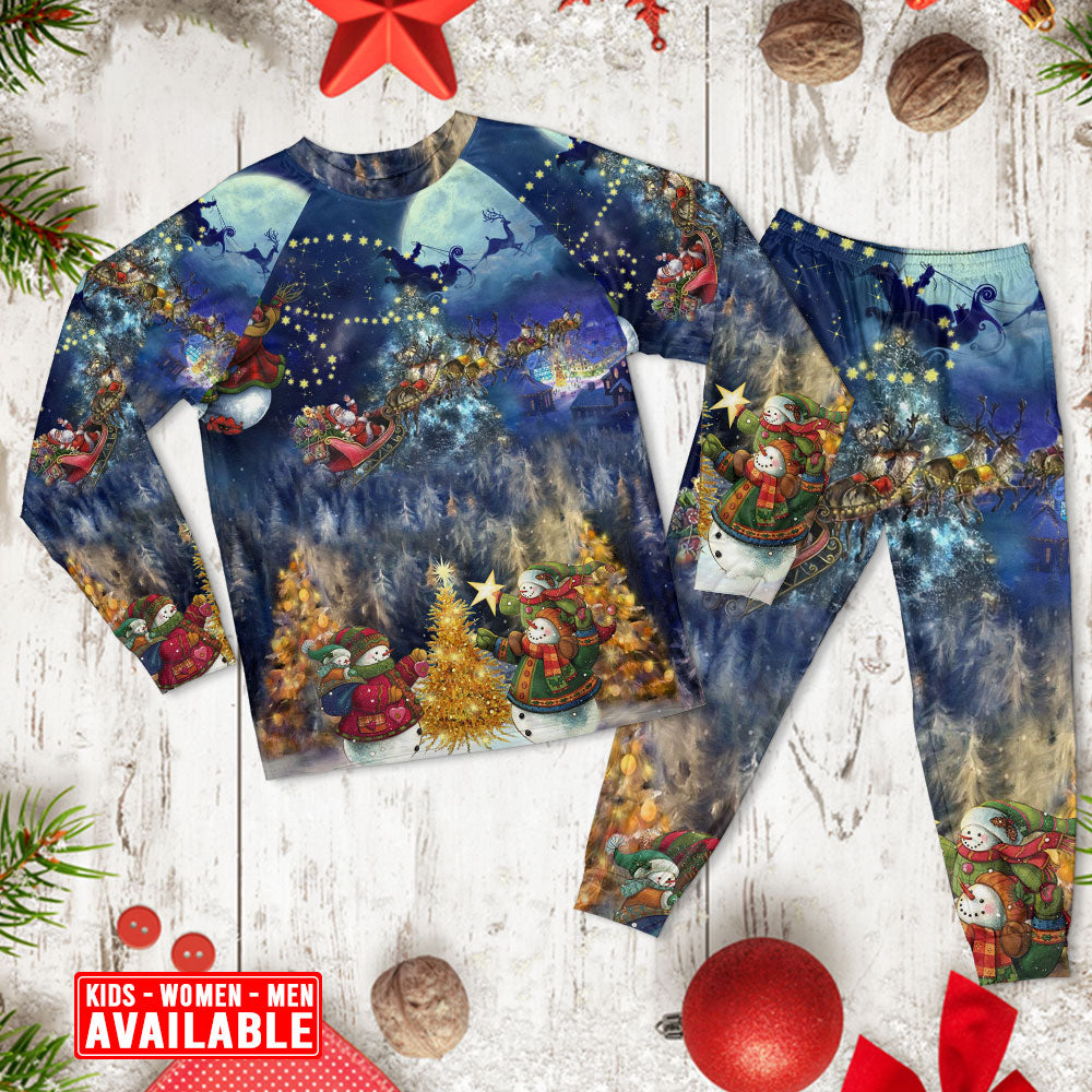 Christmas Family In Love Santa - Pajamas Long Sleeve - Owls Matrix LTD