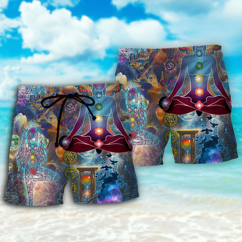 Yoga Galaxy Peaceful Soul Art – Beach Short
