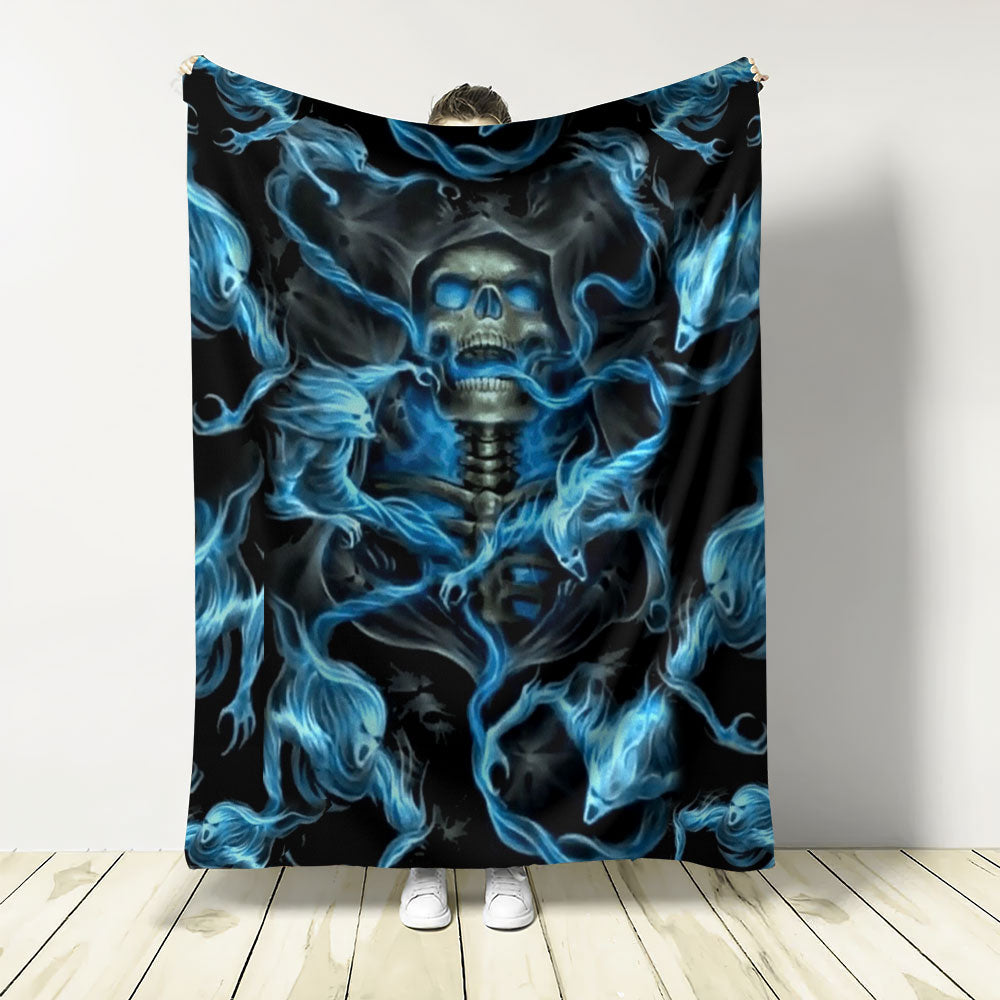 Skull Black Ground Thunder Flannel Blanket For Soft Bed Couch And Home Comfort