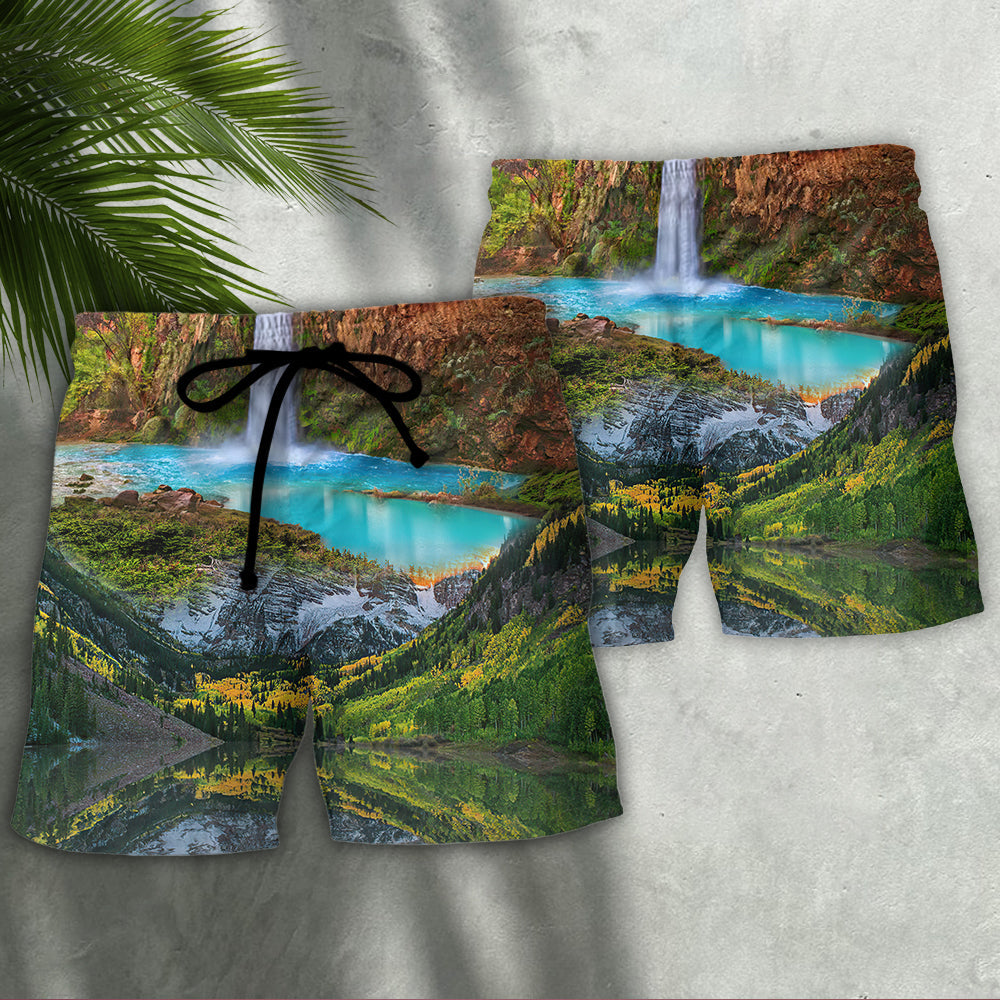 America National Parks Landscape - Beach Short