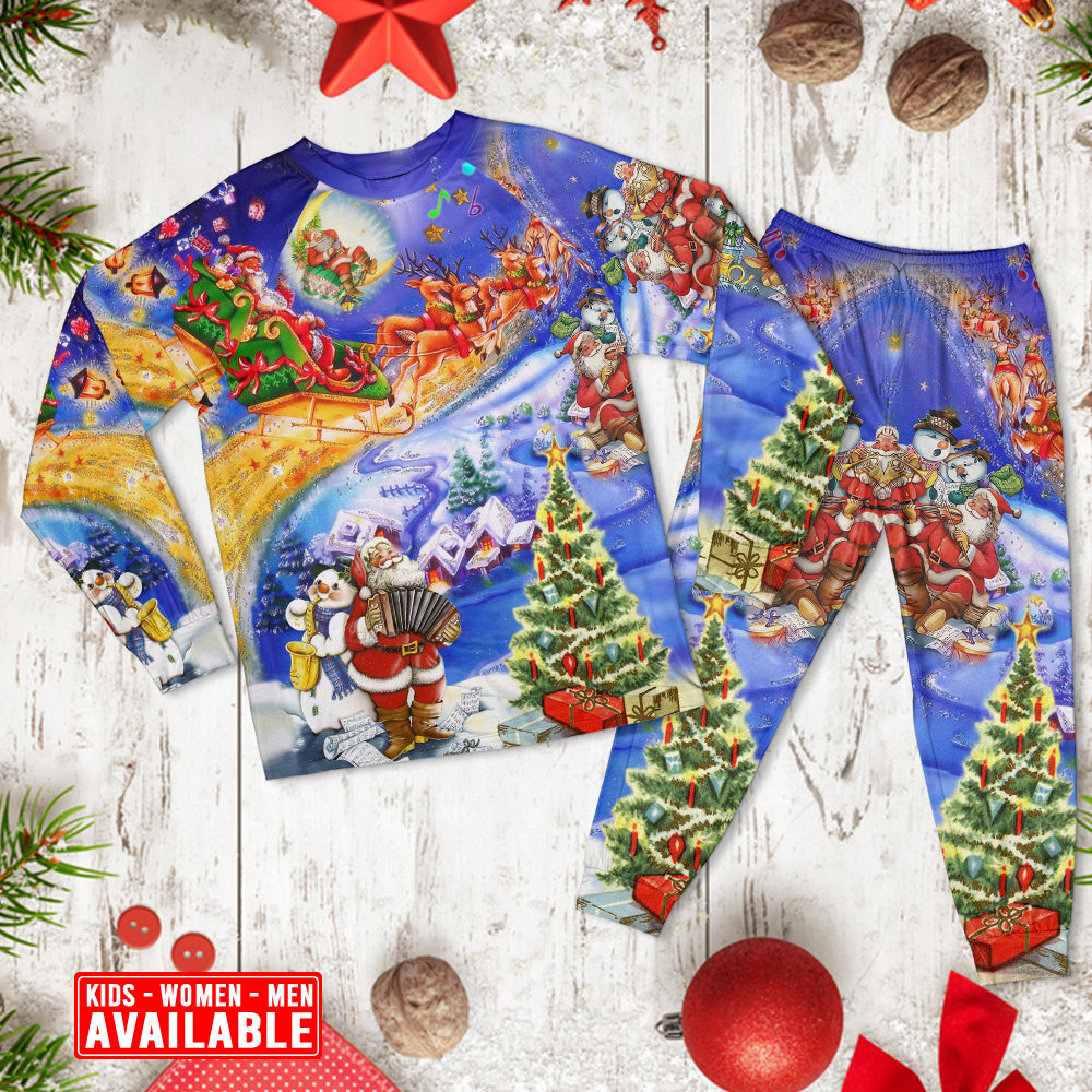 Christmas Santa Love Christmas Everytime - Pajamas Long Sleeve - Owls Matrix LTD