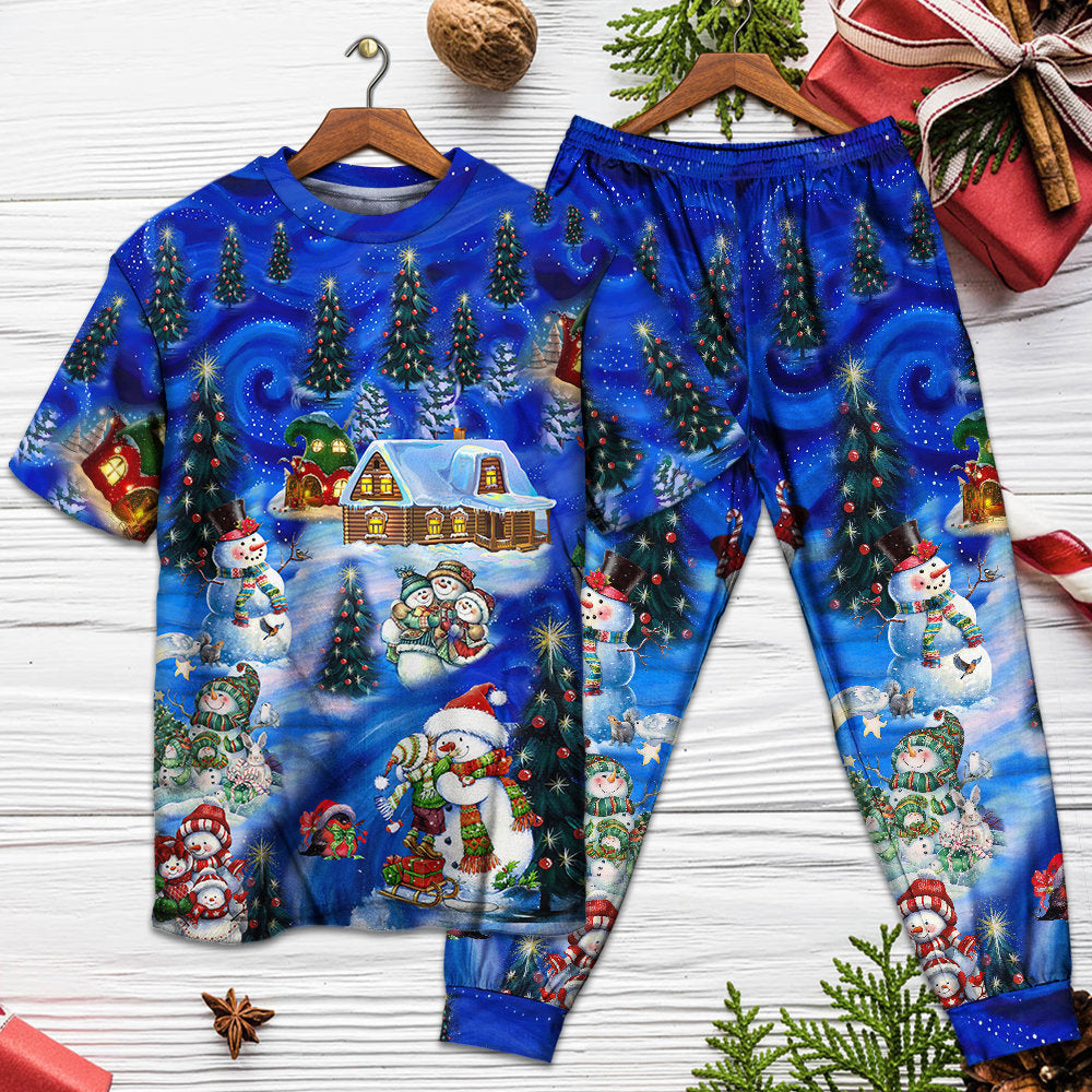 Christmas Snowman Chilling With My Snowmies - Pajamas Short Sleeve - Owls Matrix LTD