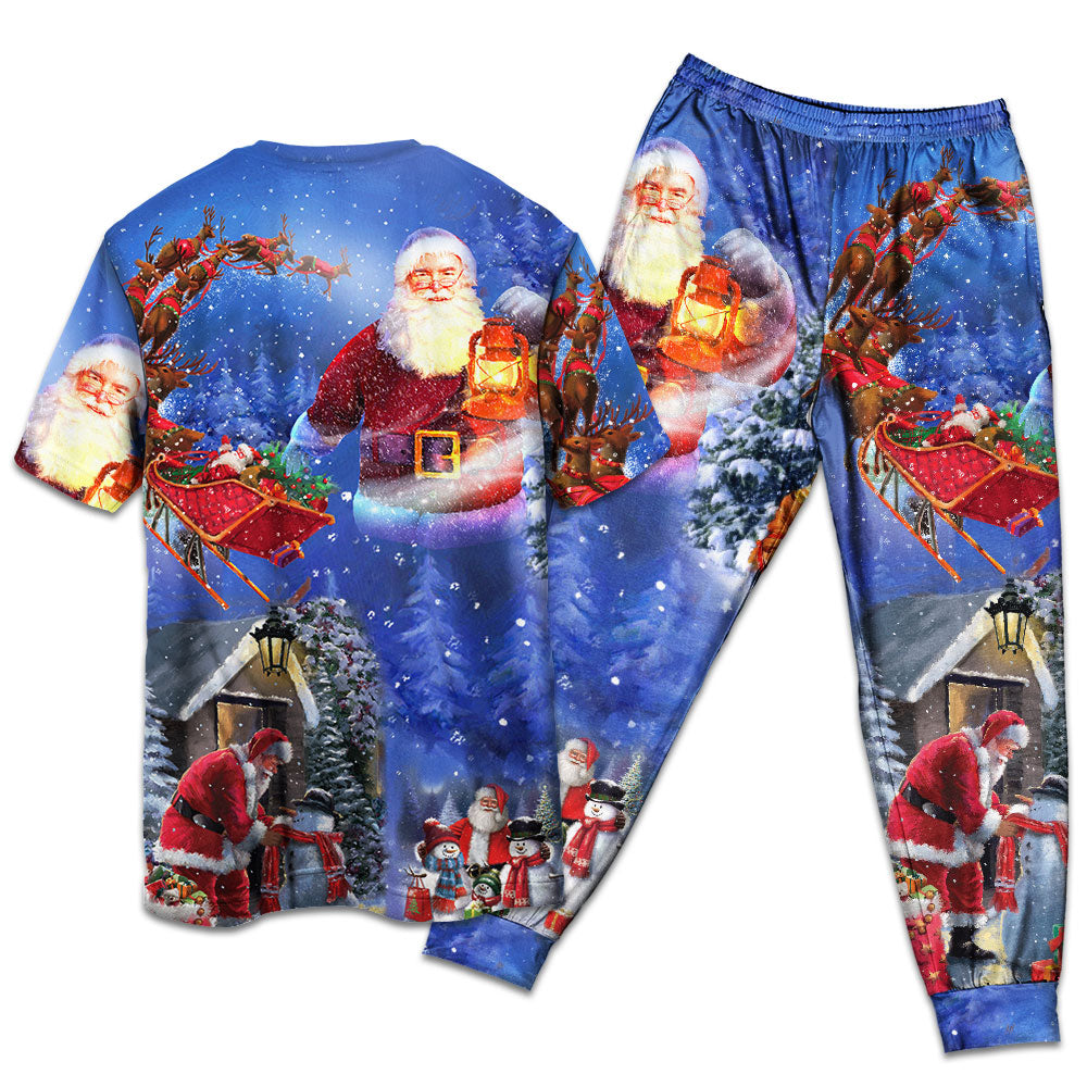 Christmas Merry Xmas Santa Claus Is Coming To Town - Pajamas Short Sleeve - Owls Matrix LTD