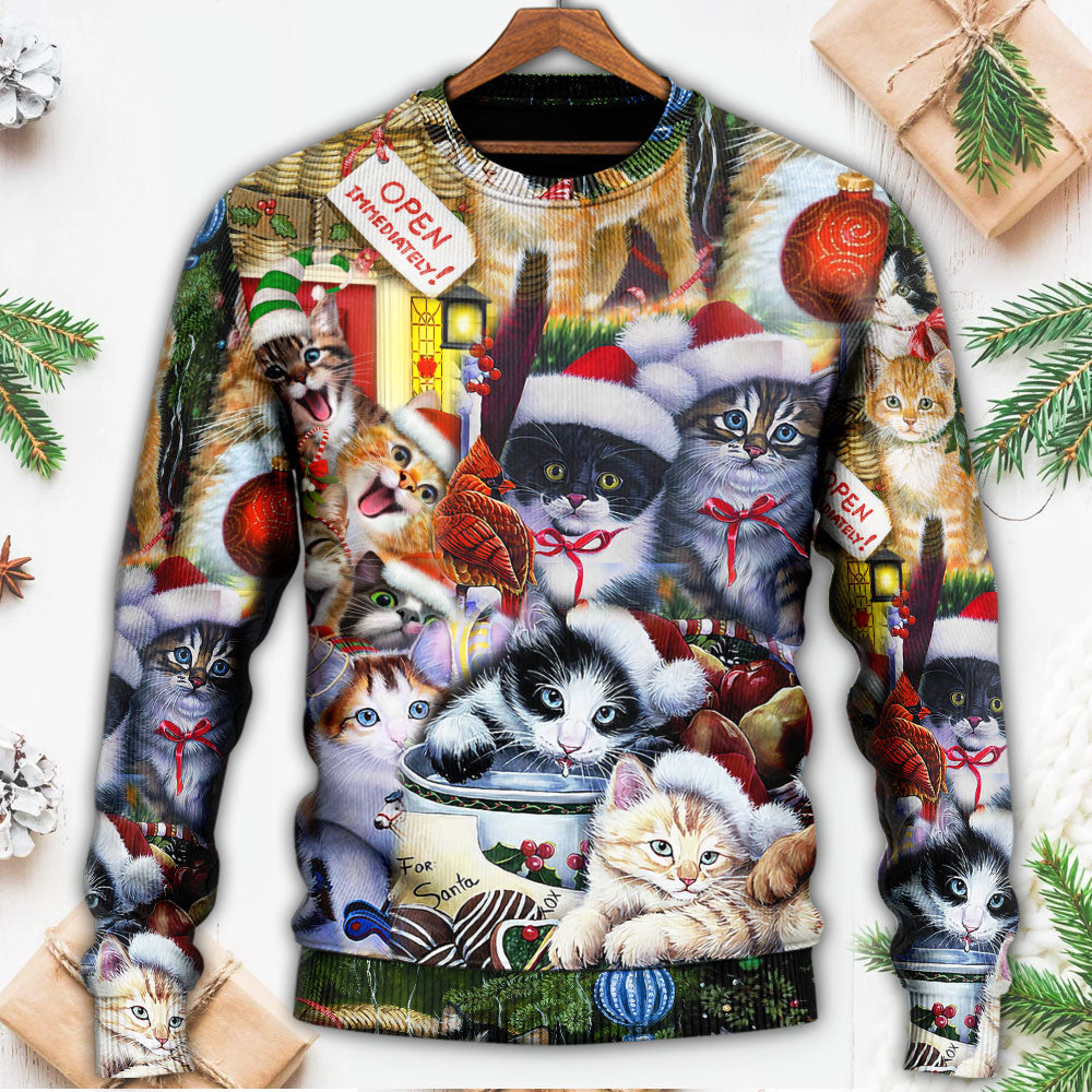 Christmas Cat Love Xmas Art Style – Sweater - Ugly Christmas Sweater