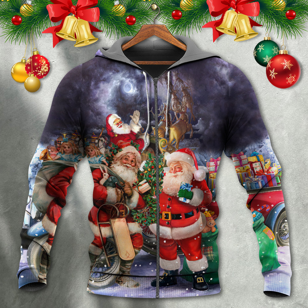 Christmas Light In The Dark Art - Hoodie