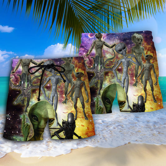 Alien Mystery Space Life Art – Beach Short
